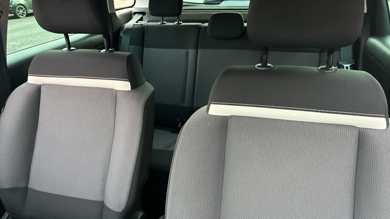 Citroen C3 Aircross 1.2 PureTech 110 Shine 5dr Petrol Hatchback